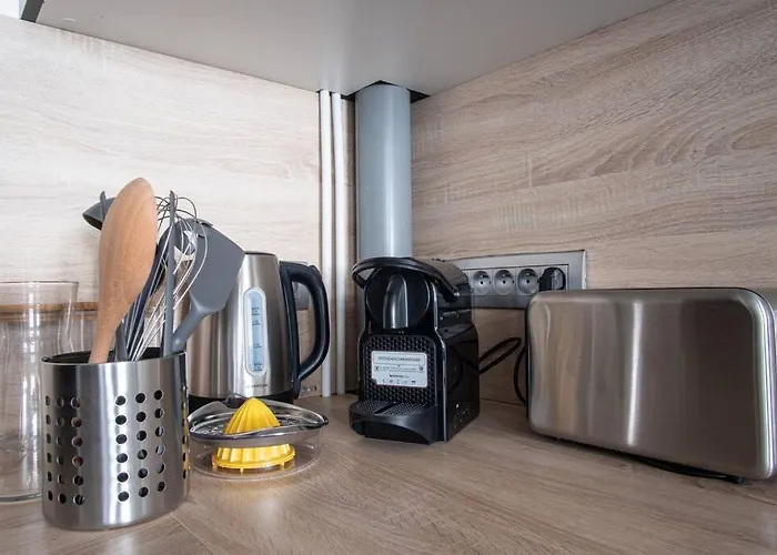 Appartement Maison De Charme à à Pied 4 Pers *